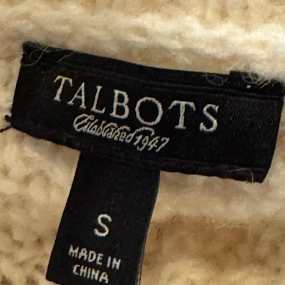 Talbots Wool Alpaca Cream Turtleneck Cuff Sleeve Cable Knit Pullover Sweater